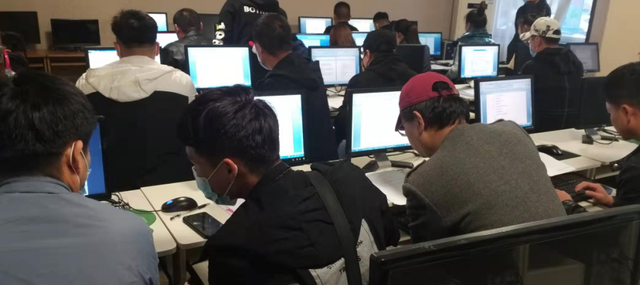 拥抱智慧矫治，提升职业技能——承德市司法局举办办公软件应用培训班助力社区矫正对象就业